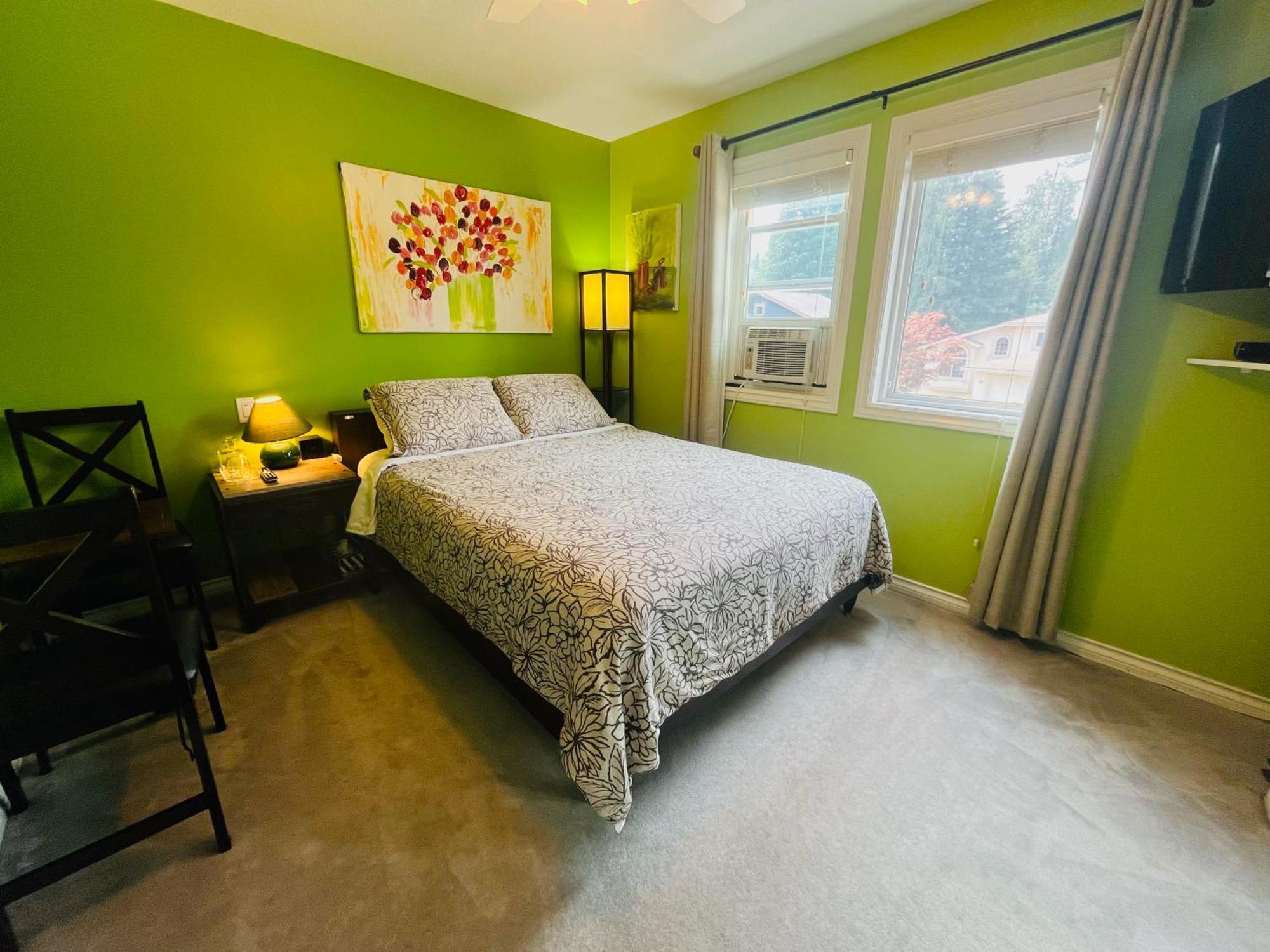Cornerstone Bed And Breakfast Revelstoke Eksteriør billede